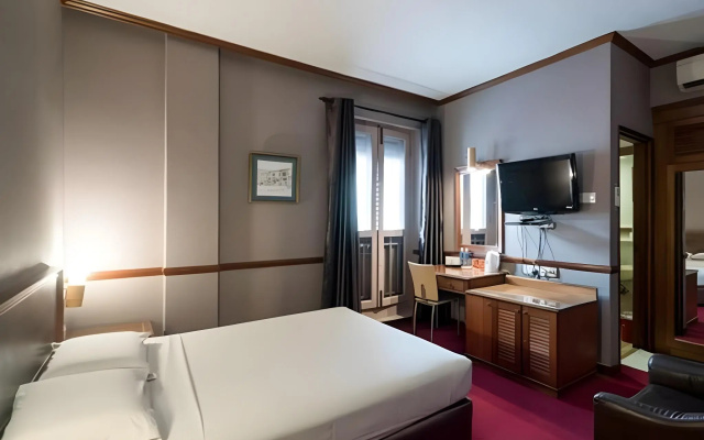 Four Chain View Hotel – Guest Rooms – Singapore