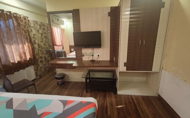 Hotel Mukesh residency