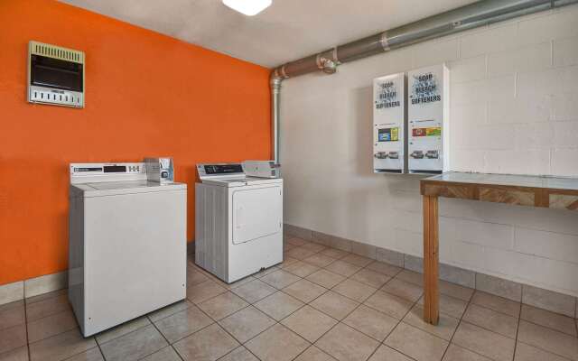 Motel 6 North Ridgeville, OH - Cleveland Intl Airport - N Ridgeville