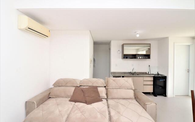 Maravilhosa e ampla cobertura a 200m do mar - OH01H