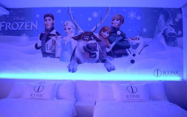 Iconic Suites & Pods Hotel