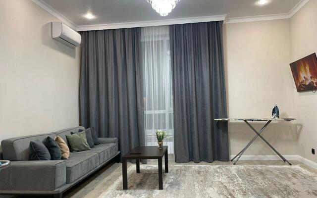 Venera Apartments on Kabanbai Batyr Avenue 45/3k2