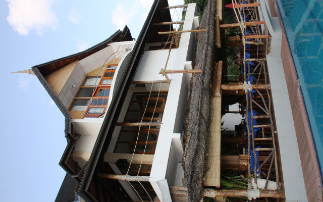 Patatran Village