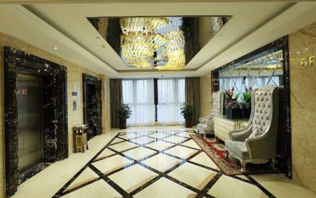 Royal Garden Hotel