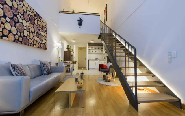 THE LOFT 6/10 UG (haftungsbeschränkt)