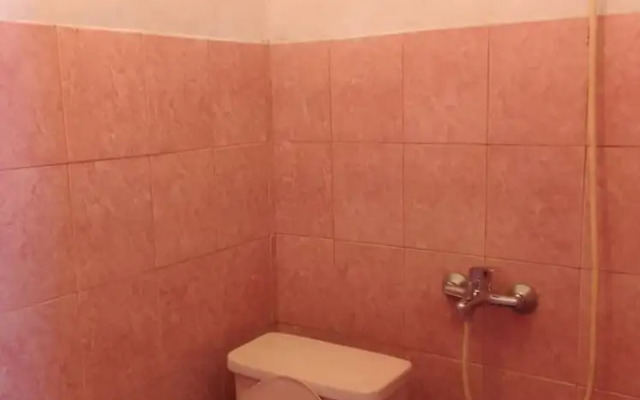 OYO 93663 Penginapan Otw