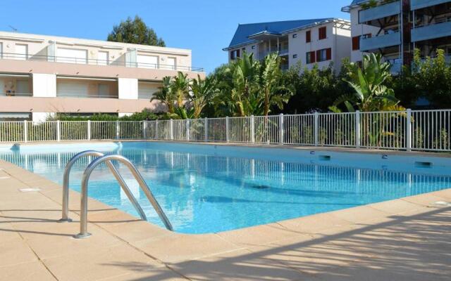 Appartement Le Lavandou, 2 pièces, 4 personnes - FR-1-251-399