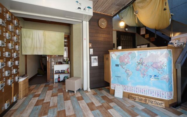Guest House WA - Hostel