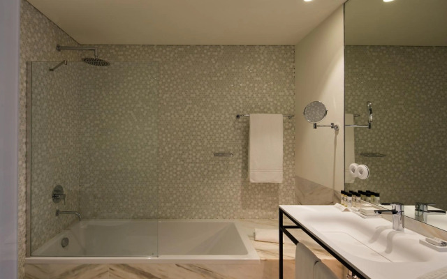 Pestana Porto - A Brasileira, City Center & Heritage Building