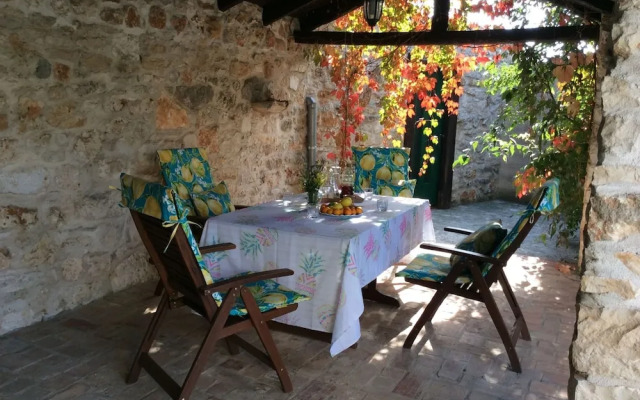 Wonderful Holiday Home in Pula