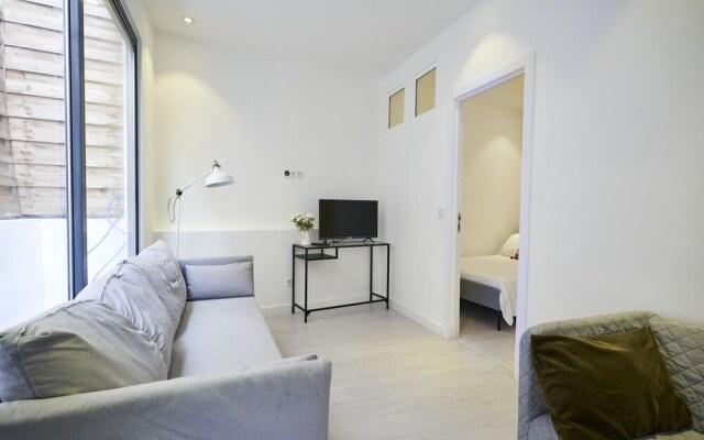 Altido Fabulous 3-Br Apartment In Western Lisbon