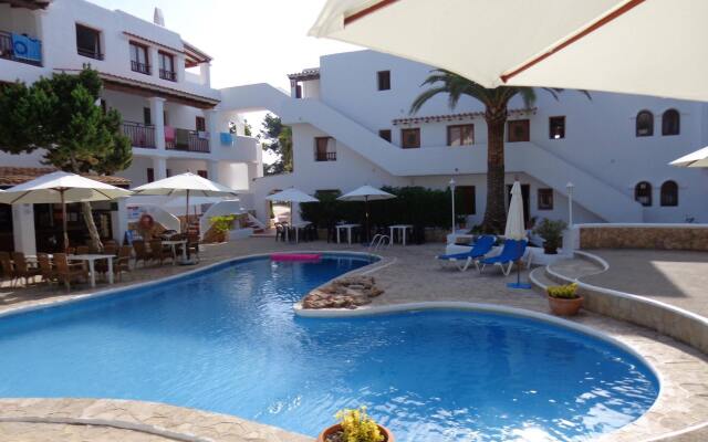 Apartamentos Los Pinares Benet