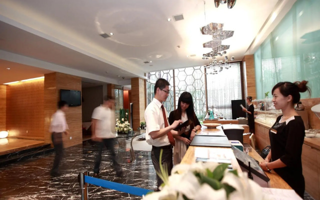 H-Hotel Riverside