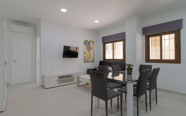 New 2 Bedrooms Apartment Plaza de la Merced