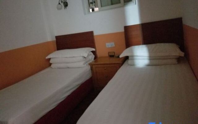 Yihe Hostel