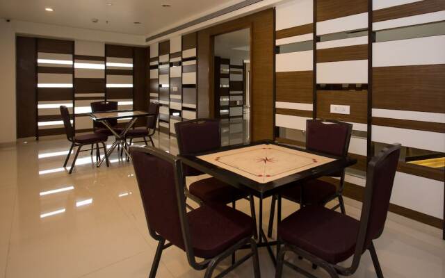 OYO 10881 Hotel Club 29