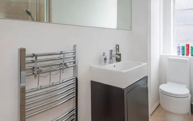 Unique 1-bed Apartment in Vibrant Balham