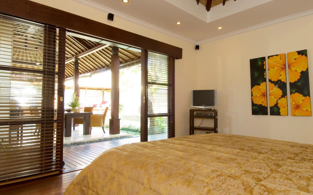 Ellora Villas