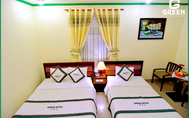 Green Hotel