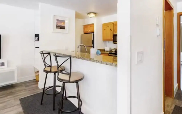 1765 Montezuma 1 Bedroom Condo