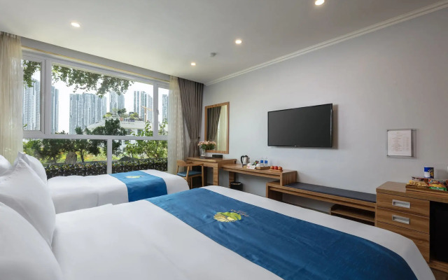 Oriana Hotel