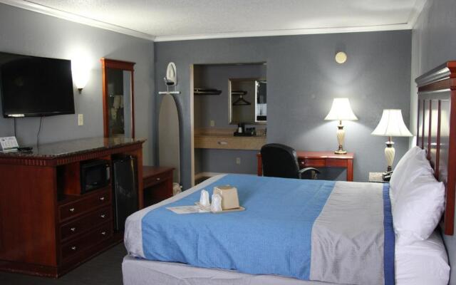 Antioch Quarters Inn and Suites