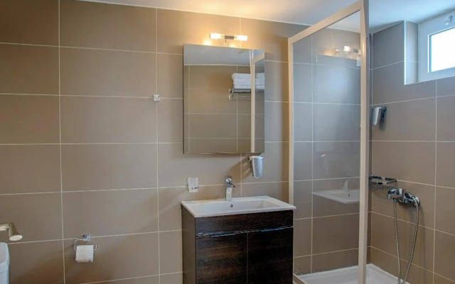 Irini Hotel