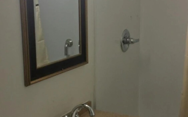 Budget Inn Fairport
