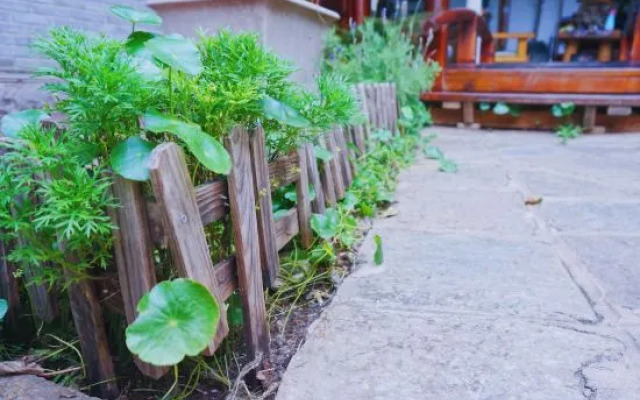 Jianchuan Yiru Geshi Homestay