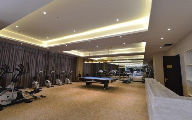 Huang He  International   Hotel