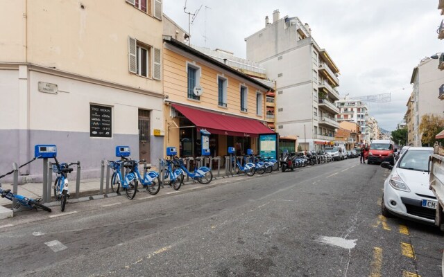 Simplistic Apartment in Nice With Beach Nearby