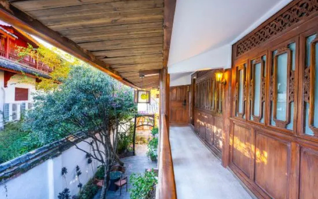 Qiyue Linyin Bieyuan (Lijiang Gucheng Mufu Branch)