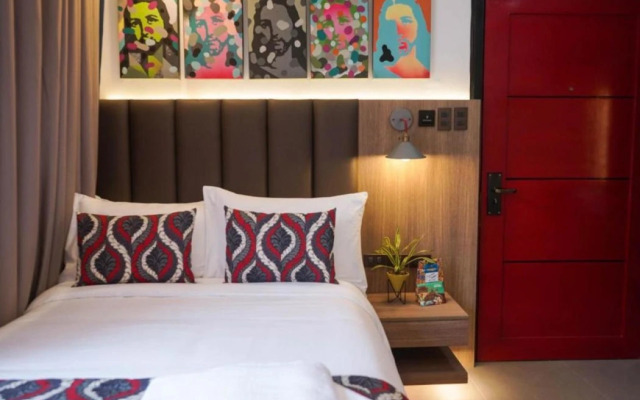Unwnd Lux Hostel