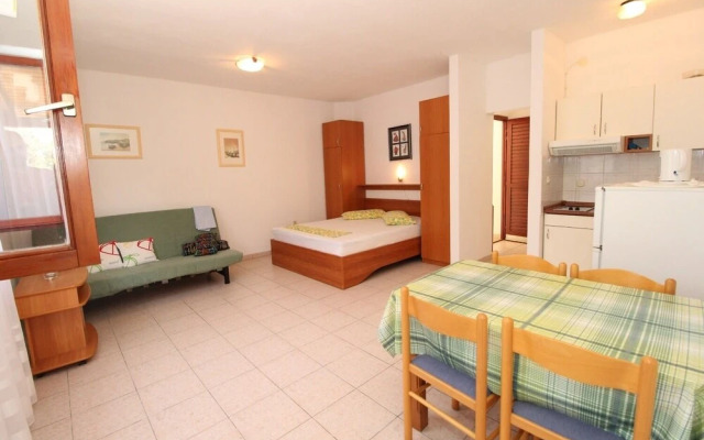 UGA - Perfect Location - SA3 - Ivona