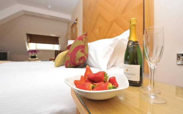 Best Western Welwyn Garden City Homestead Court Hotel