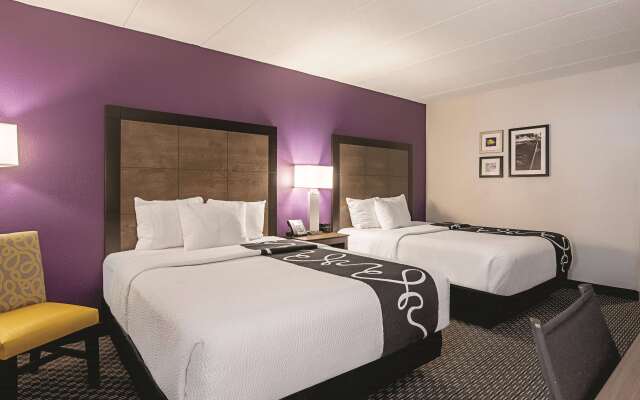 La Quinta Inn & Suites by Wyndham Portland DT/Maine Med