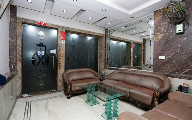Hotel Mid Town