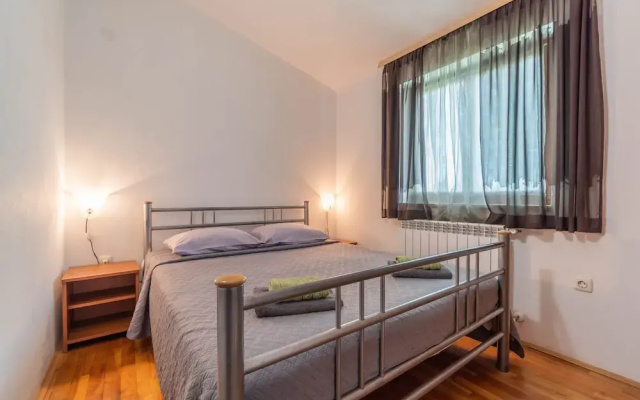 Apartment 1510