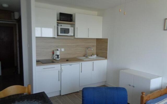 Appartement Le Lavandou, 1 pièce, 3 personnes - FR-1-308-77