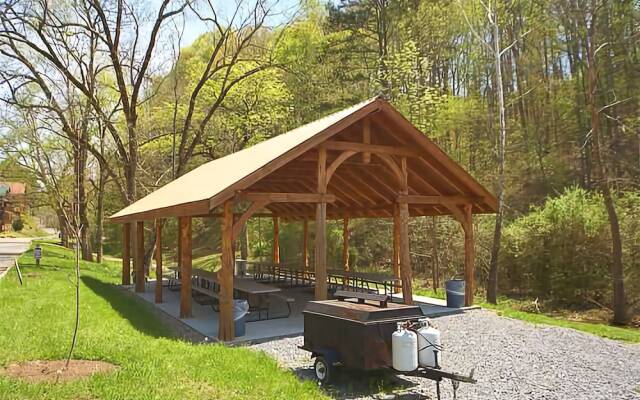 The Sugar Shack - One Bedroom Cabin