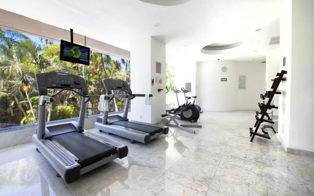 Hotel Emporio Acapulco