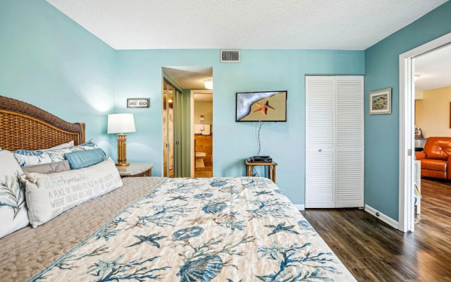 Land's End 1-404 Bay Front - Premier