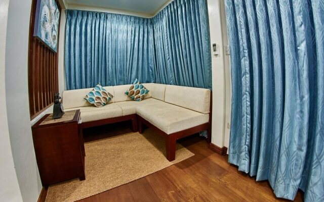Rose Villas Resort