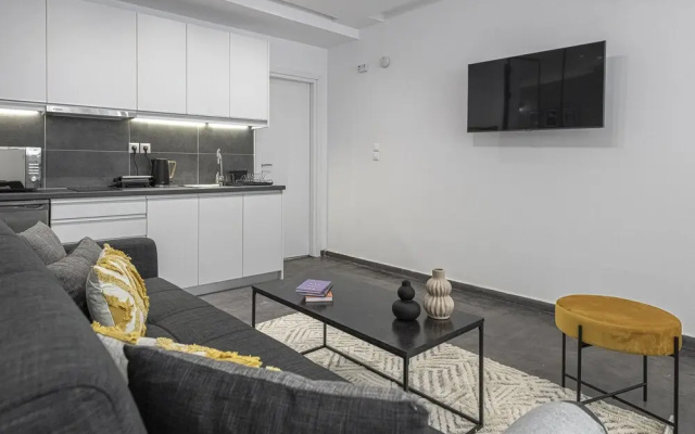 Phaedrus Living City Flat Loukianou