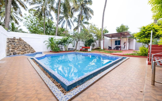 Sri Sai Holiday Inn