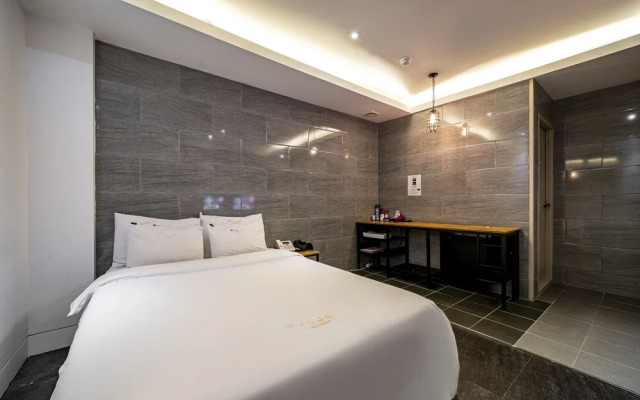 Ulsan Yaja Hotel Daldong