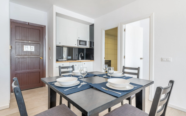 Orange Colom Seaside Apartments