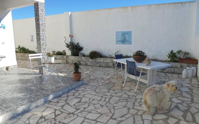 Apartment With 2 Bedrooms in A dos Cunhados, With Enclosed Garden and