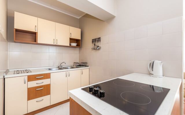 Apartments Makora