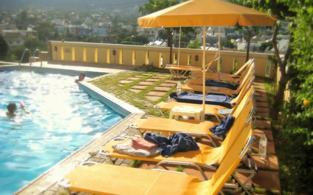 Villiana Holiday Apartments